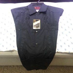 NWT 36 Small waiter shirt